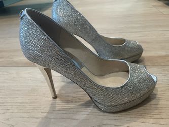 Michael Kors Silver Glitter Stills to Heels 