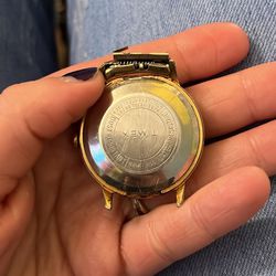 Vintage Watch Pieces 