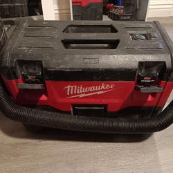Milwaukee M18 Cordless Shop Vac Vacuum 
