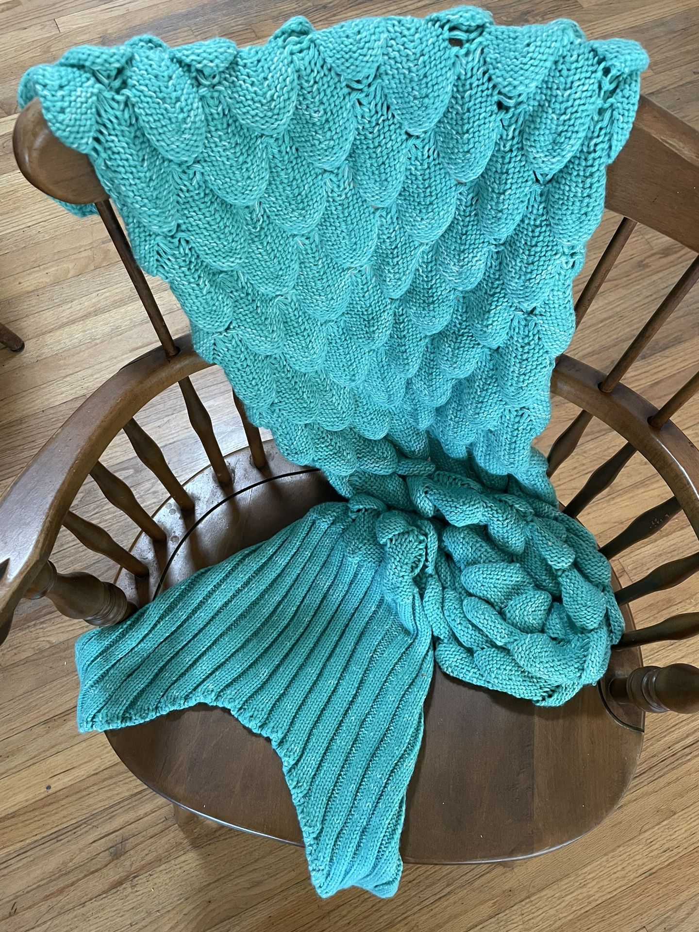 Aqua Knit Child’s Mermaid Tail