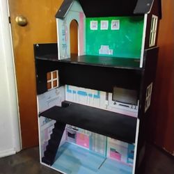 Doll House 