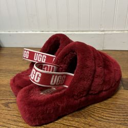 Red Ugg Fluff Yeah Slide slipper size 10 barely worn