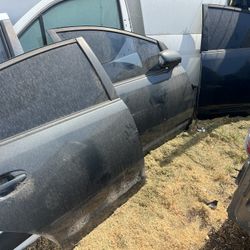 Toyota Prius Door Doors Left And Right 2008