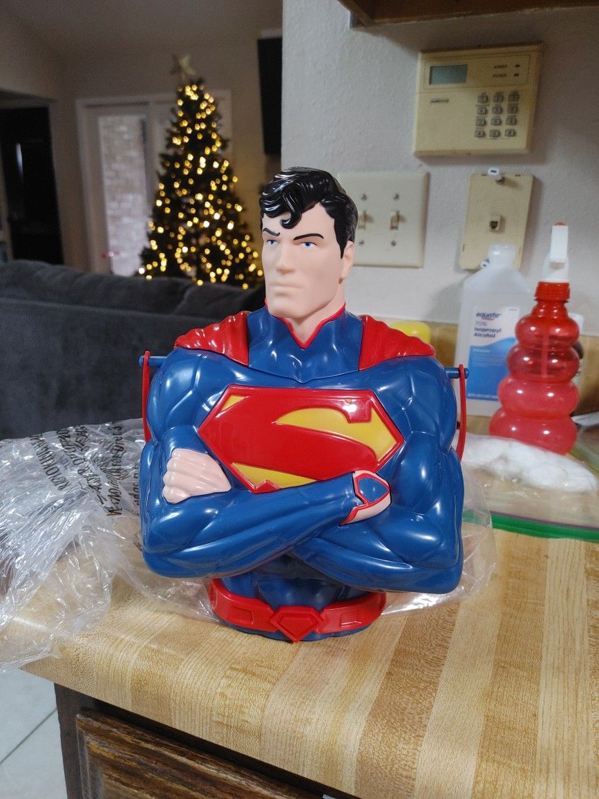 Six Flags Magic Mountain Dc Comics Superman Bust Popcorn Bucket