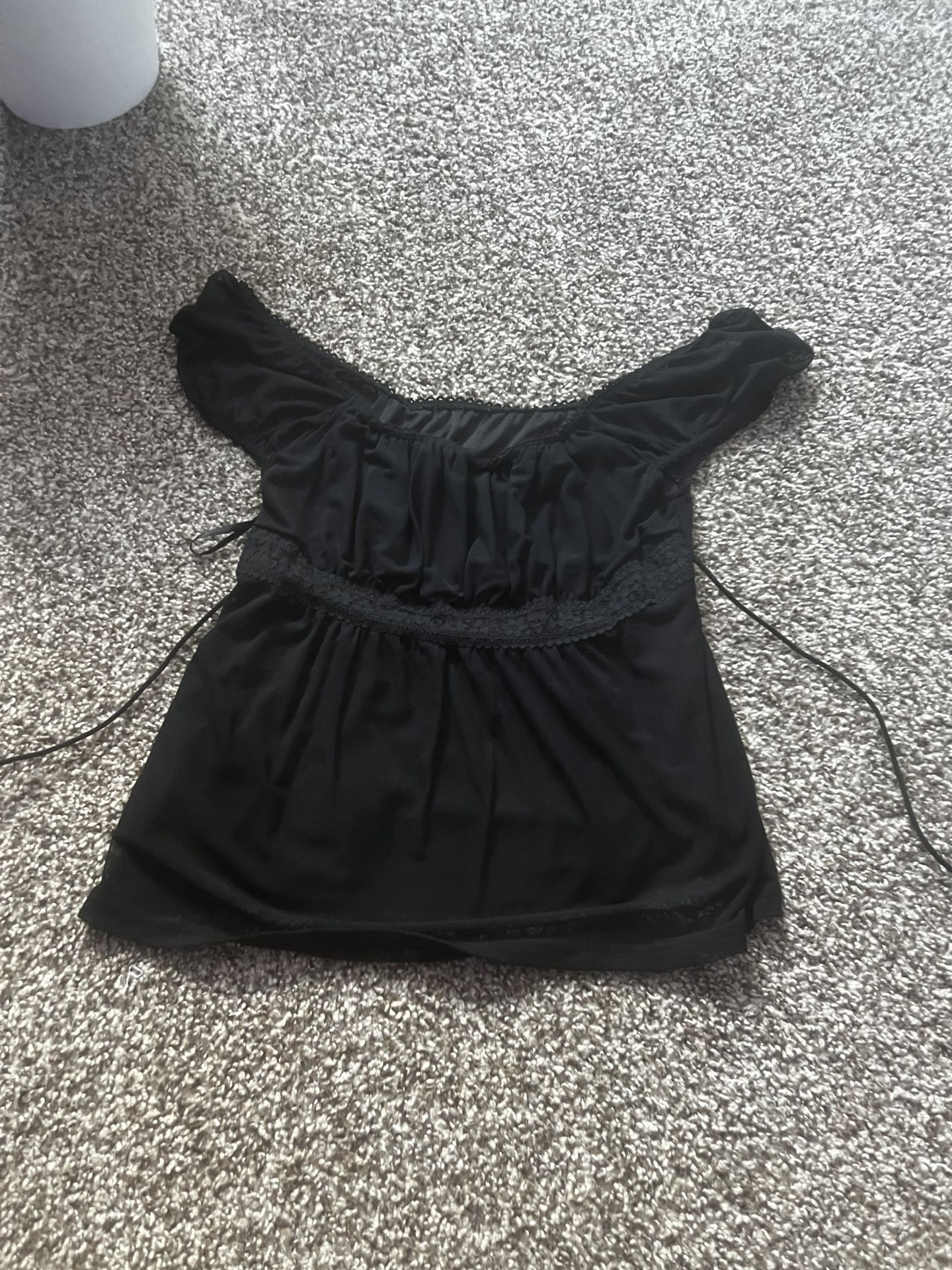 SHEIN Qutie Square Neck Knot Front Peplum Tee