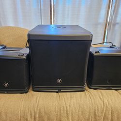 Mackie Speaker Set 12 inch Subwoofer 2 8 inch 