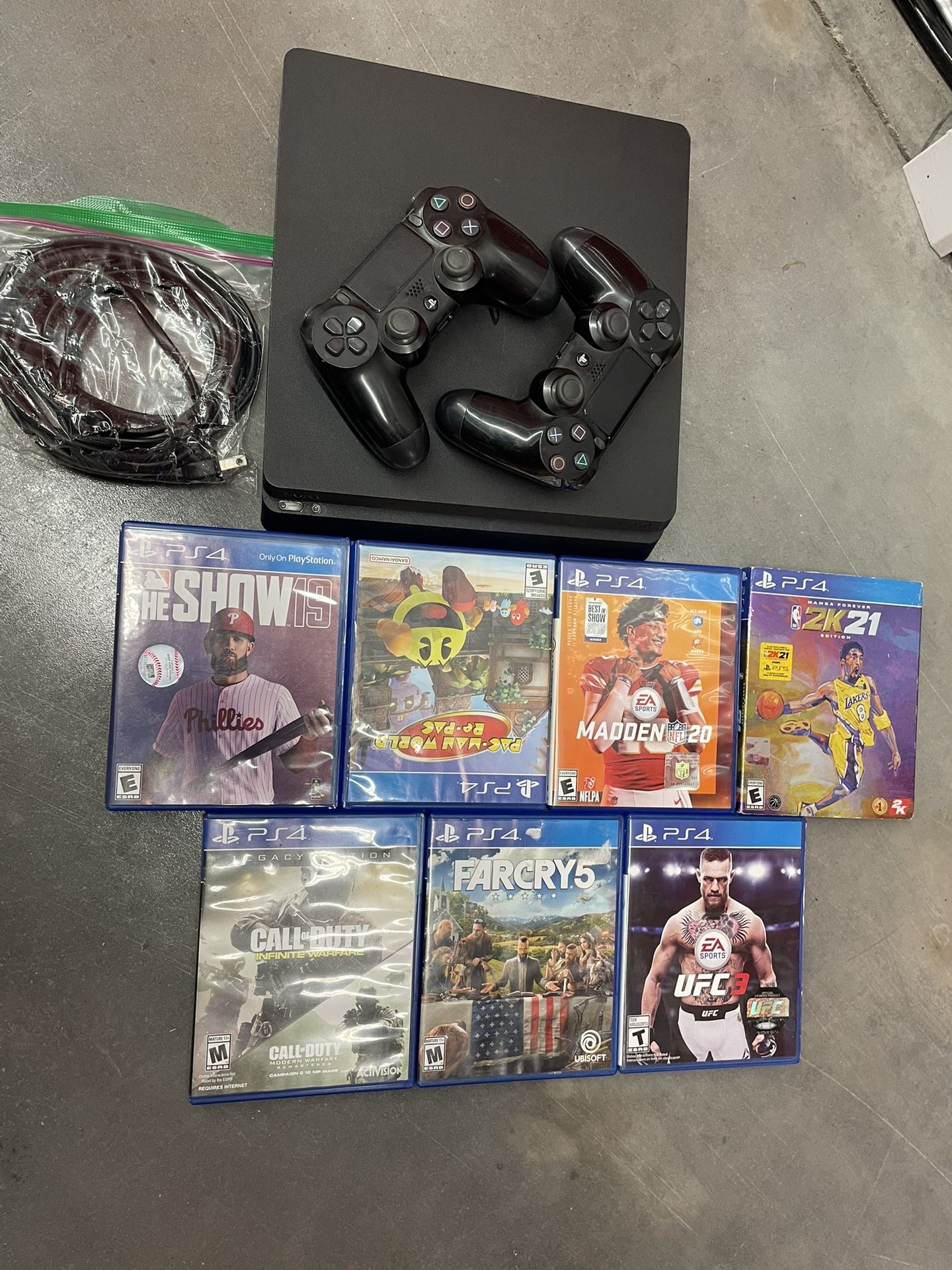 PS4