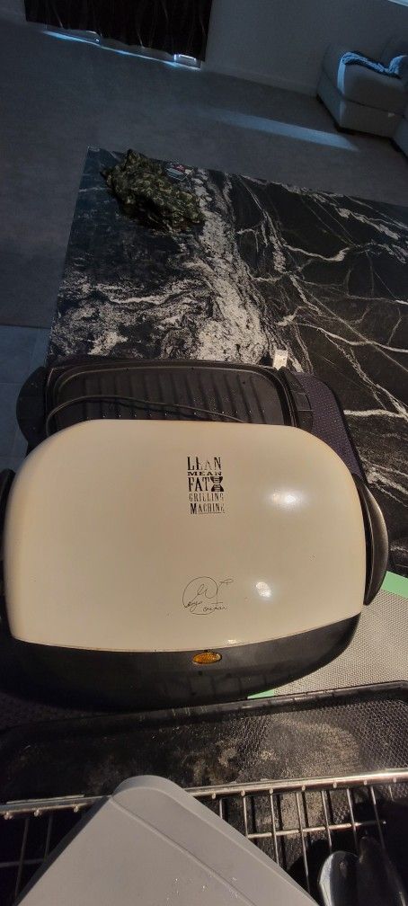 George Foreman Electric Grill GRP4P 100W Platinum Removable Trays Used