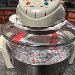 NEW~MAGIC CHEF 3-GALLON GLASS BOWL CONVECTION OVEN Complete with accessories  