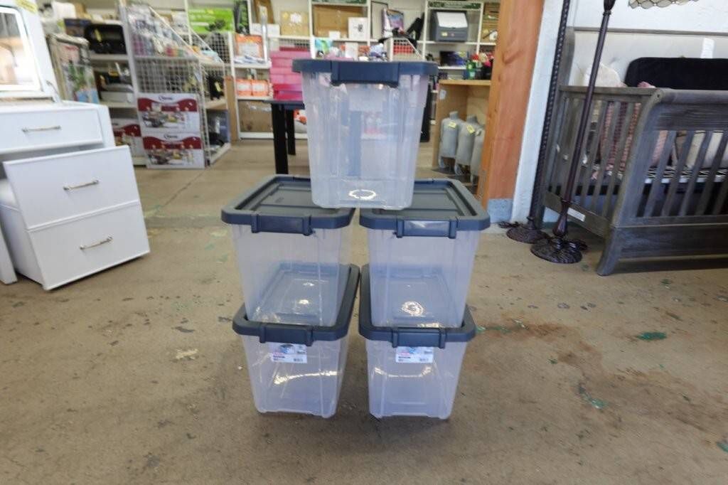 Sterilite 30 Quart Clear Plastic Stacker Storage Box Bin w/ Latch Lid