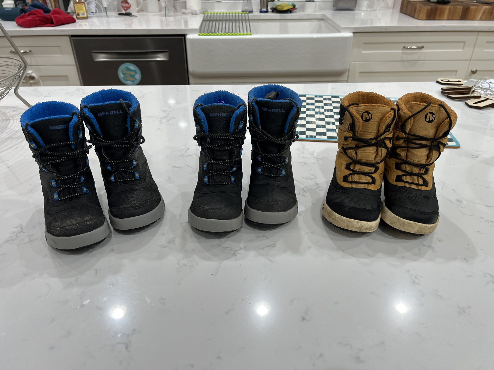 Merrell Boy’s Snow Bank Winter Boots - Size 10