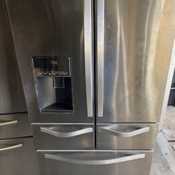 Whirlpool Refrigerator 