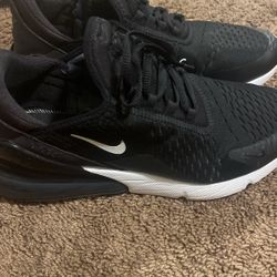 270 nike shoes 