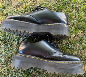 Dr. Martens 1461 Quad