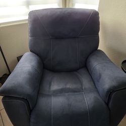 Recliner
