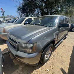 2007 Chevrolet Suburban!! Te Financio