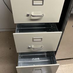 Filing cabinet 