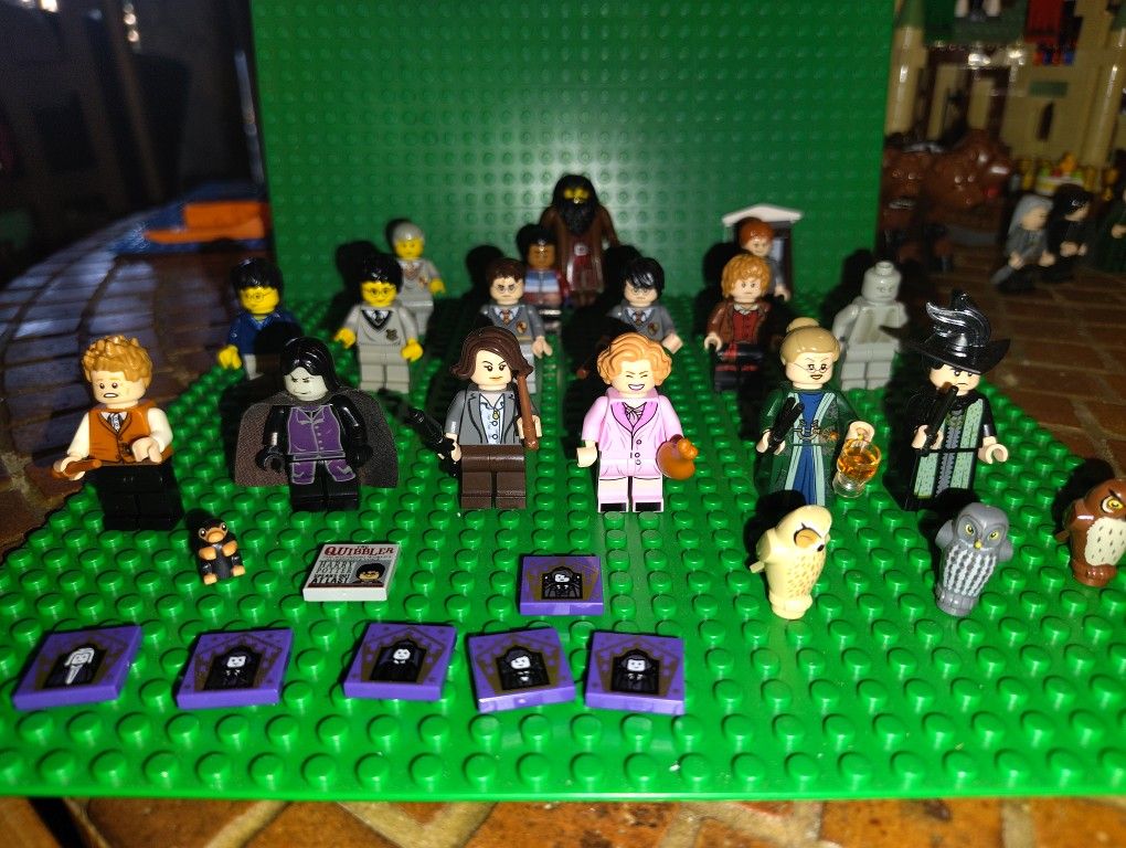 16- Used Lego Harry Potter Figures