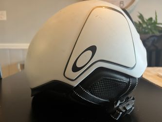 OAKLEY MOD 3 HELMET