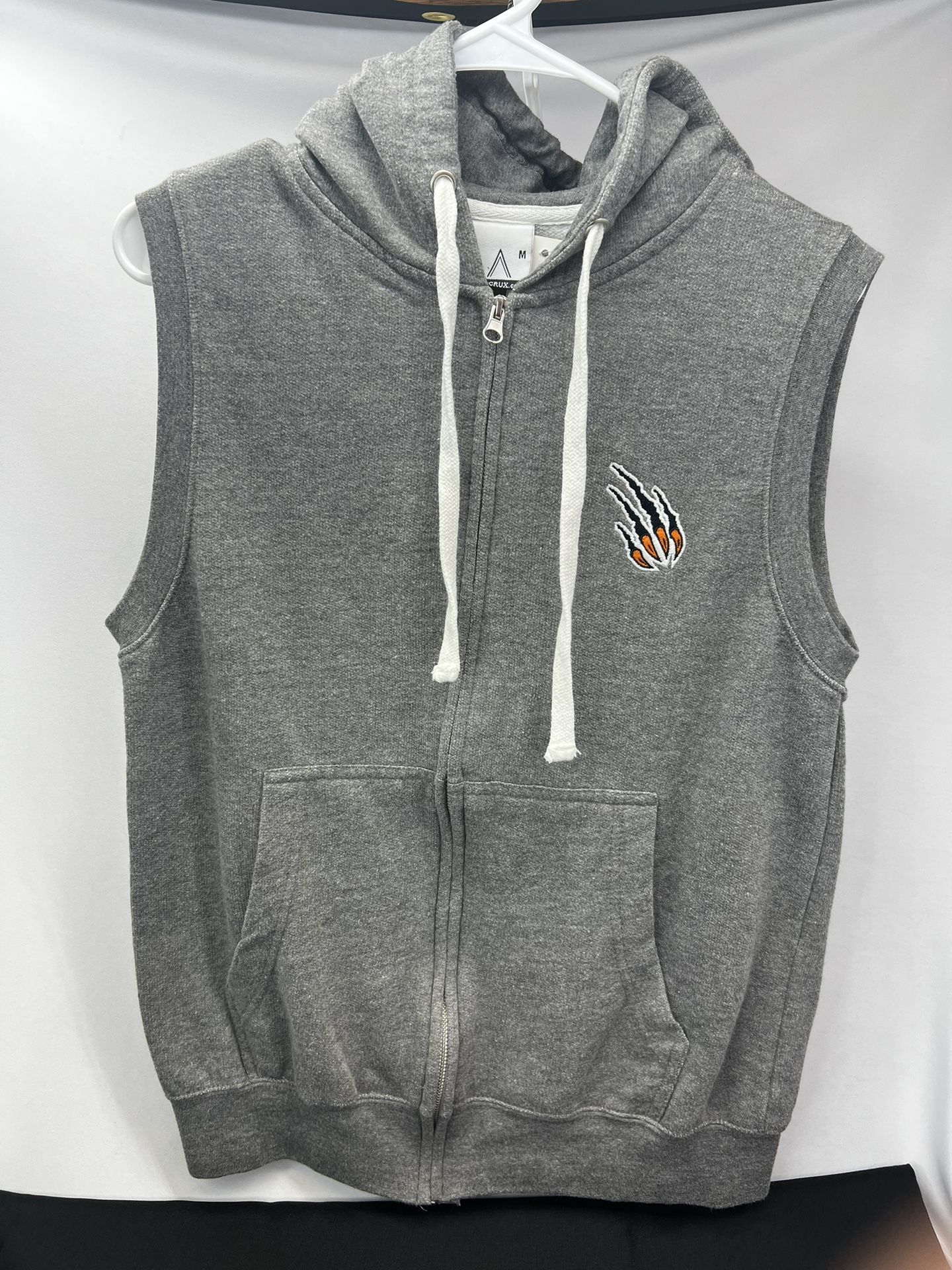 Grey Zip Up Hooded Sleeveless Sweatshirt.  