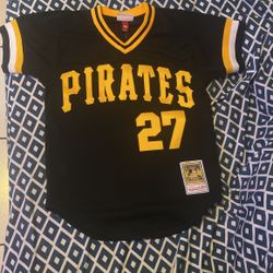 Baseball Jerseys (Mitchell & Ness) size Small 