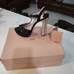 MIU High Heels Size 6