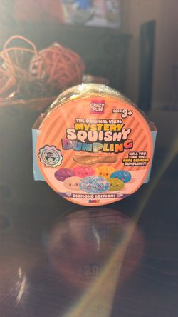 Mystery Squishy Dumpling - simi