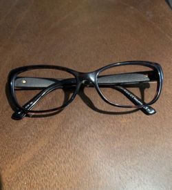 Gucci frame