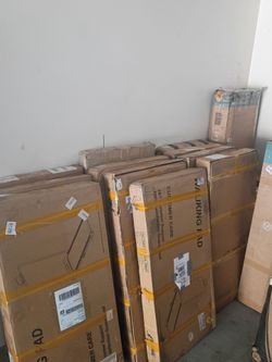 BRAND NEW TREADMILLS/WALKING PADS