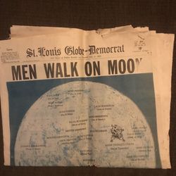 1969 MAN WALKS ON MOON 