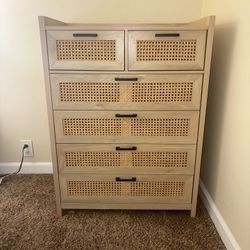 Modern 6 Drawer Dresser