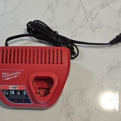Milwaukee M12 Charger NEW