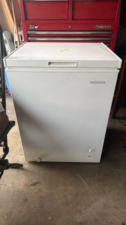 Garage-Ready Chest Freezer