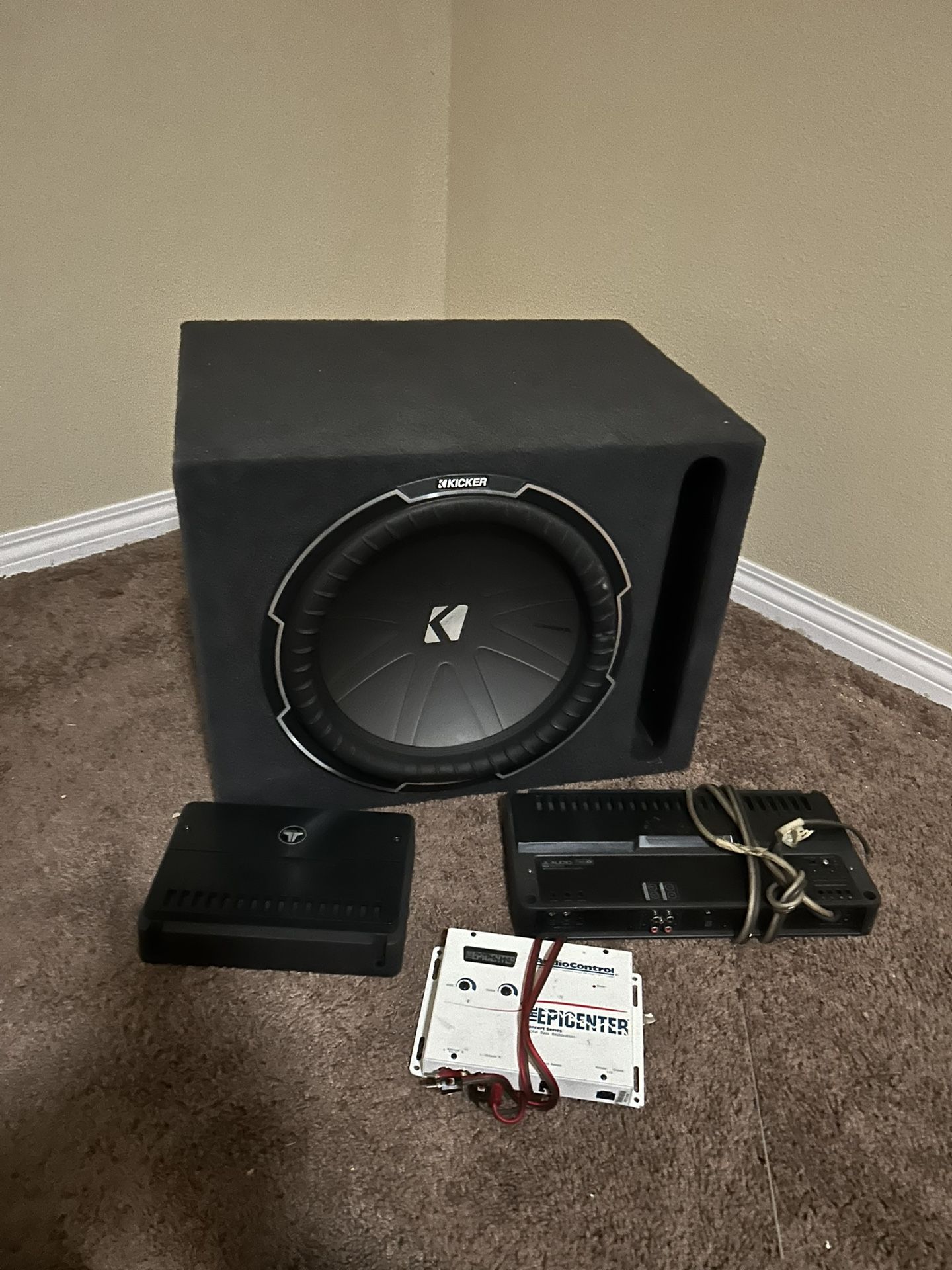 Kicker Speaker, epicenter Amplifier, JL AUDIO SUB WOOFER ,JL AUDIO BASS