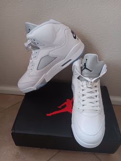 Jordan 5 white Metallic 2026