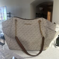 Michael Kors Purse 