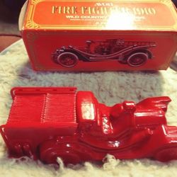 Vintage Avon Fire Fighter 1910 Wild Country After Shave Collectible Bottle