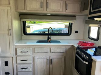 Flagstaff Micro Lite  25’