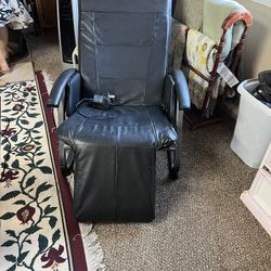 Heat/Massage Chair