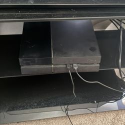 PS4 With 2 Controllers 