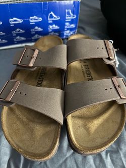 Birkenstock Arizona Sandals – Size 41