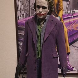 Prime 1 studio 1/2 scale joker