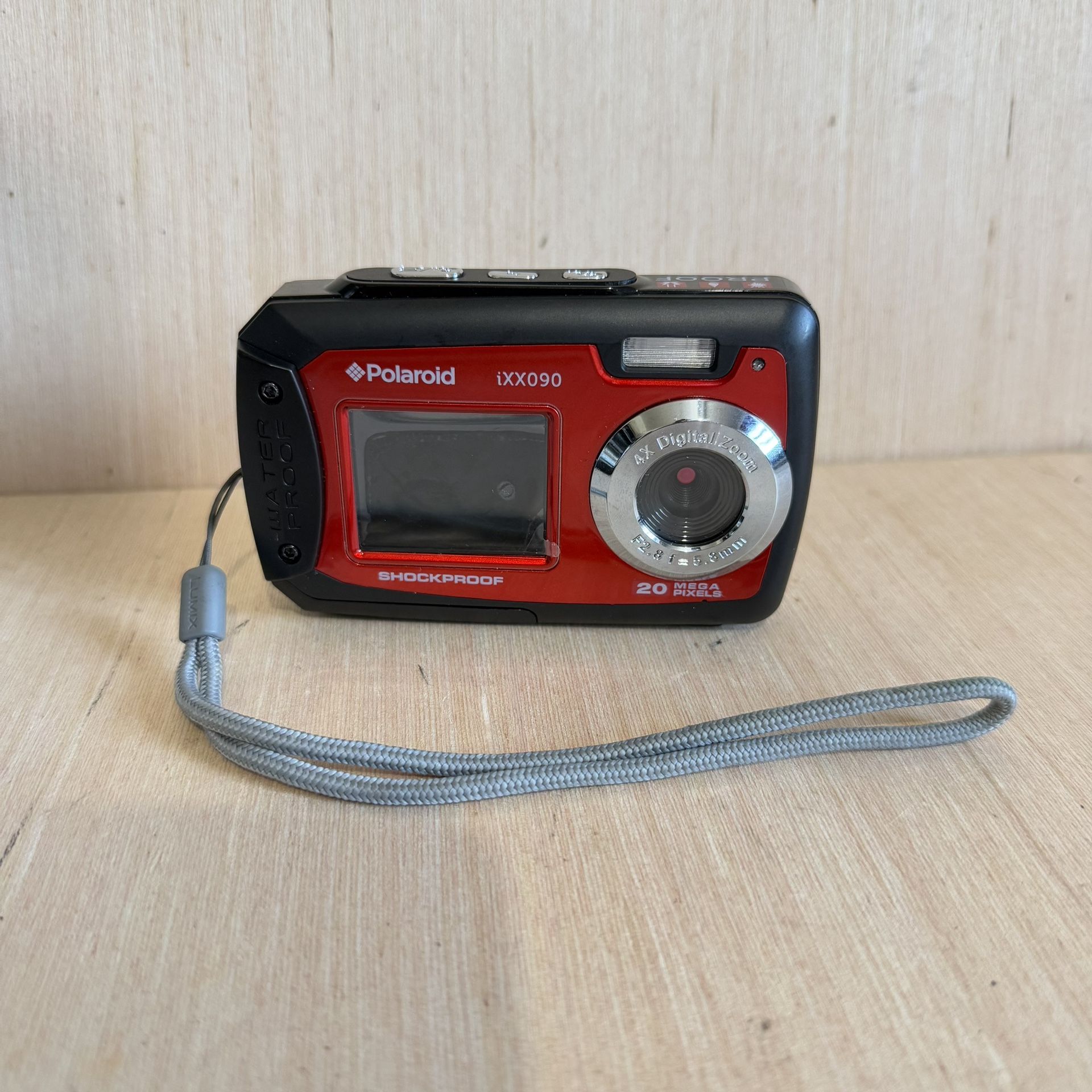 Polaroid iXX090-20MP Water/Shockproof Digital Camera Red New Condition w/SDCard
