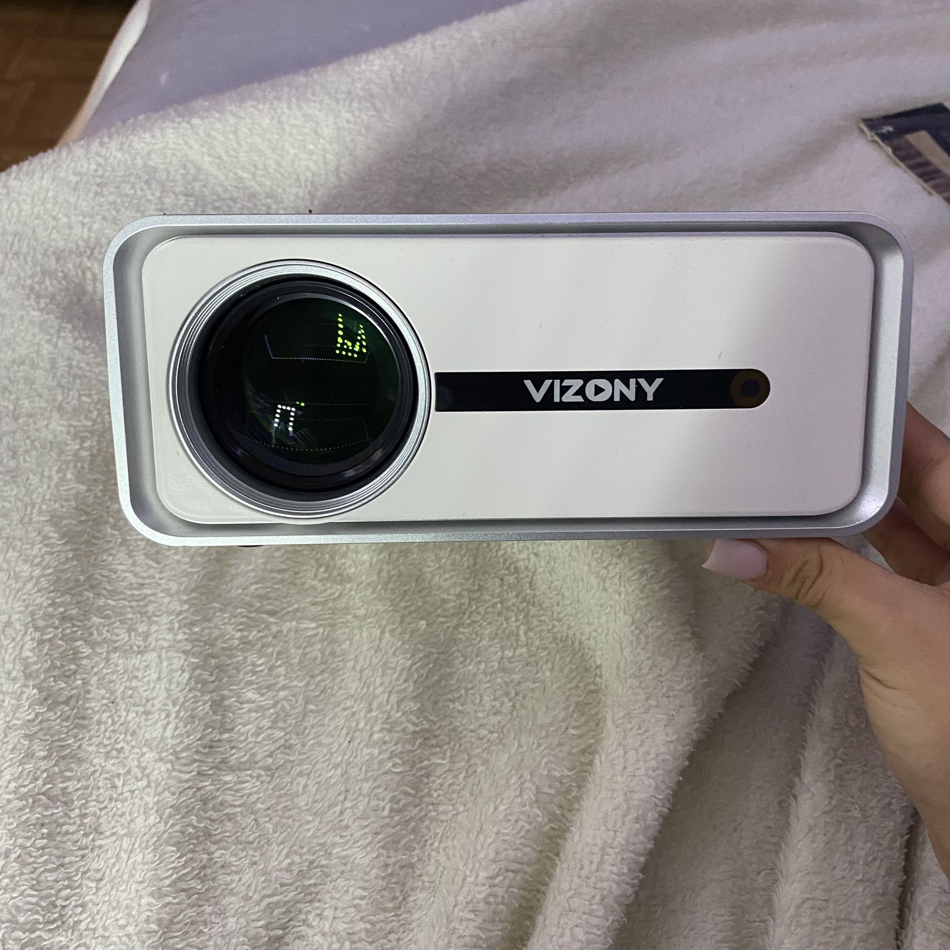 Vizony Projector 