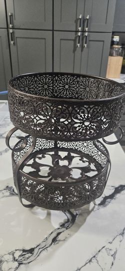 2 Tier Metal Fruit Basket