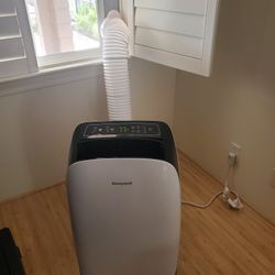 Honeywell Portable A/C Unit