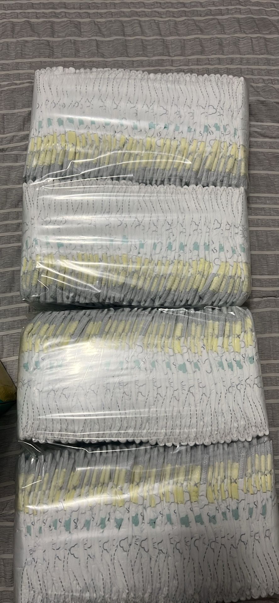 Size 1 Pampers Swaddlers