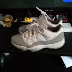 Jordan 11s 