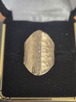 14kt hammered finish diamond accent ring