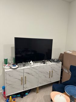 LG 49” 4K Smart TV (49UM6900PUA) — $50 (Works well, Moving Sale)